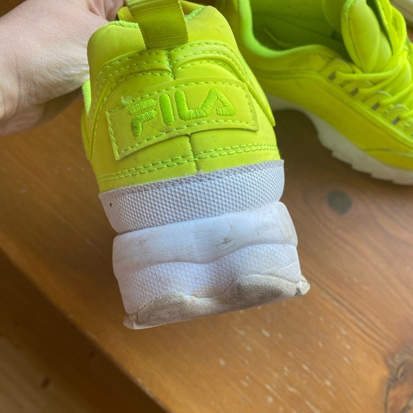 Fila Disruptor II neon yellow sneakers trendy rare size 9 shoes excellent - Picture 2 of 4